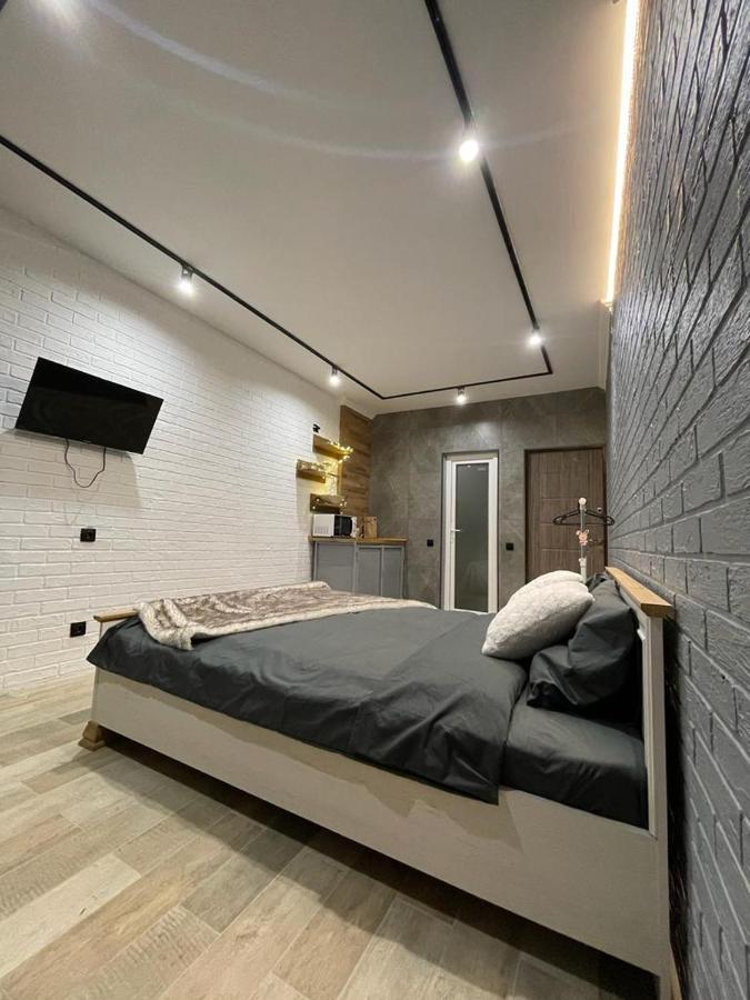 Loft_Apartment Kamianets-Podilskyi Luaran gambar